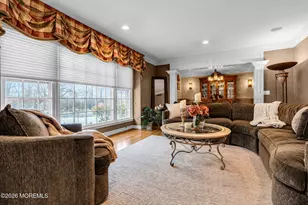 6 Flora Dr, Holmdel, NJ 07733 - Photo 11