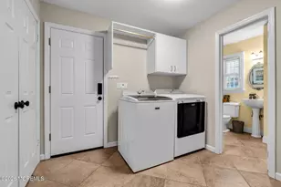 6 Flora Dr, Holmdel, NJ 07733 - Photo 35