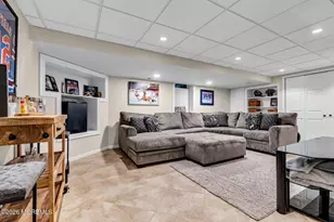 6 Flora Dr, Holmdel, NJ 07733 - Photo 37