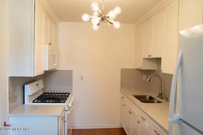 142 South Street #8D, Red Bank, NJ 07701 - Photo 5