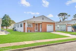 16 Calalou Ct, Toms River Township, NJ 08757 - Photo 5