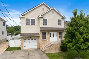 36 Main St, Port Monmouth, NJ 07758 - Photo 3