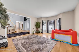 201 Sidney Rd, Franklin Township, NJ 08867 - Photo 7