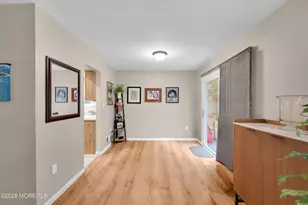 7 Deck Ct, Howell Township, NJ 07731 - Photo 17