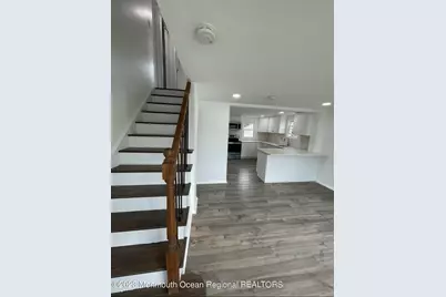 8 Washington Avenue #B, Matawan, NJ 07747 - Photo 3