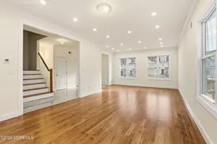 18 Yehuda Wy, Lakewood, NJ 08701 - Photo 9