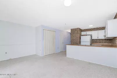 1311 Paris Court, Lakewood, NJ 08701 - Photo 27