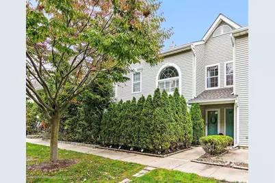 49 Richmond Court, Tinton Falls, NJ 07712 - Photo 1