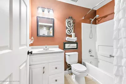 49 Richmond Court, Tinton Falls, NJ 07712 - Photo 13