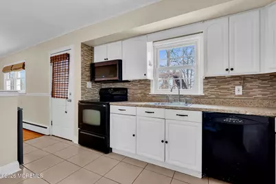 916 Beachwood Boulevard, Beachwood, NJ 08722 - Photo 11