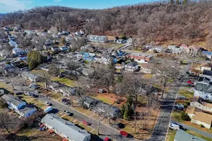 29 Degraw Ave, Clifton, NJ 07013 - Photo 3