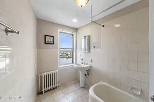 400 Deal Lake Dr, Asbury Park, NJ 07712 - Photo 19