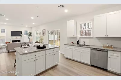 403 First Avenue, Toms River Township, NJ 08757 - Photo 15