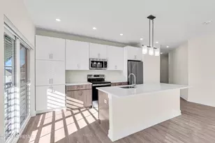 19 Carr Ave, Keansburg, NJ 07734 - Photo 1