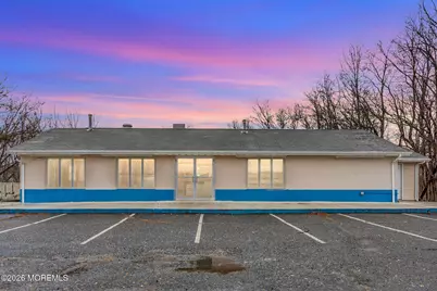 320 State Route 33, Manalapan Township, NJ 07726 - Photo 3