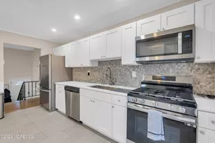 2 Youmans Ave, Eatontown, NJ 07724 - Photo 7