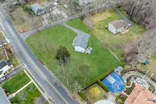 2 Youmans Ave, Eatontown, NJ 07724 - Photo 29
