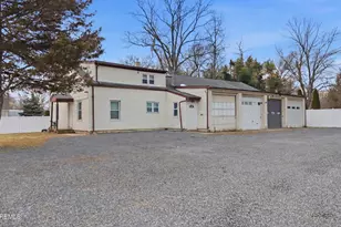 49 Middlesex Rd, Old Bridge Township, NJ 08857 - Photo 9