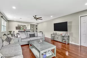 14 Santiago Dr W, Toms River Township, NJ 08757 - Photo 9