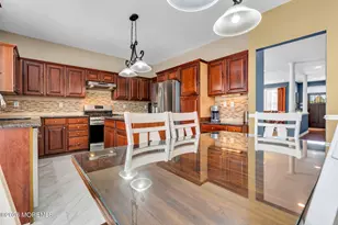 101 Rosemont Dr, Morganville, NJ 07751 - Photo 19