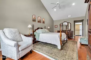 101 Rosemont Dr, Morganville, NJ 07751 - Photo 37