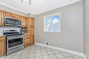 34 Dartmouth Dr, Hazlet Township, NJ 07730 - Photo 13