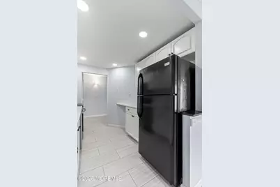 480 Ocean Avenue N #2L, Long Branch, NJ 07740 - Photo 15
