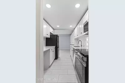 480 Ocean Avenue N #2L, Long Branch, NJ 07740 - Photo 13