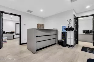 435 E County Line Rd, Lakewood, NJ 08701 - Photo 11