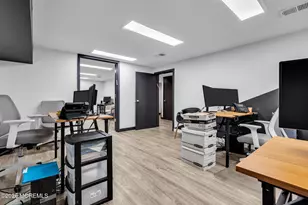 435 E County Line Rd, Lakewood, NJ 08701 - Photo 35