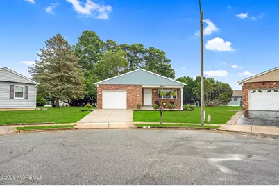 18 Morongo Court, Toms River Township, NJ 08757 - Photo 3