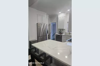 486 W Lincoln Avenue, Oakhurst, NJ 07755 - Photo 5