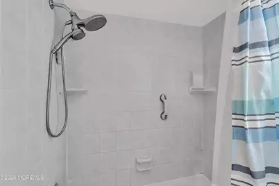 18 Claire Circle, Howell Township, NJ 07731 - Photo 9