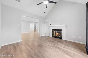 15 Twain Ct, Freehold, NJ 07728 - Photo 5