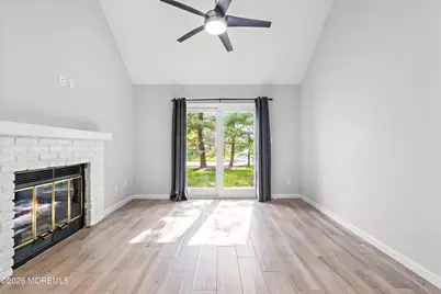 15 Twain Court, Freehold, NJ 07728 - Photo 3