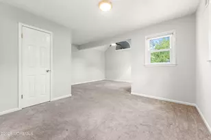 15 Twain Ct, Freehold, NJ 07728 - Photo 27