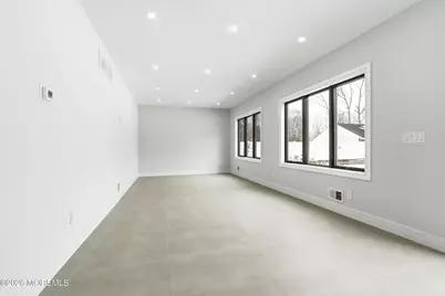 370 Wall Street, Eatontown, NJ 07724 - Photo 17