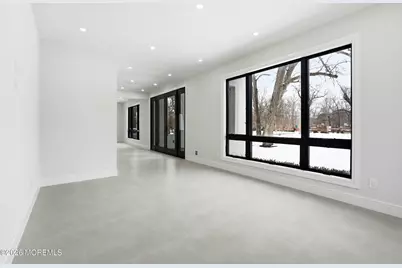 370 Wall Street, Eatontown, NJ 07724 - Photo 7