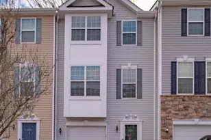 221 Chickadee Ct, Freehold, NJ 07728 - Photo 1