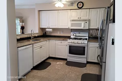 402 Lexington Avenue, Neptune Township, NJ 07753 - Photo 9