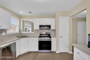 3229 Flagstone Ct, Toms River Township, NJ 08755 - Photo 19