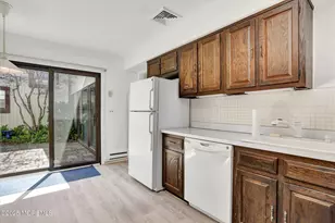 55 Cheshire Square, Little Silver, NJ 07739 - Photo 21