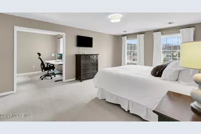 28 Presidential Path, Middletown, NJ 07748 - Photo 11