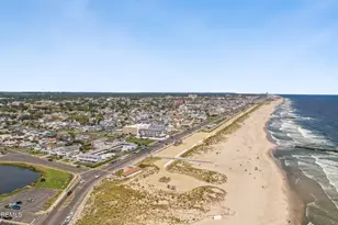 24 Lakeside Ave, Avon by the Sea, NJ 07717 - Photo 13