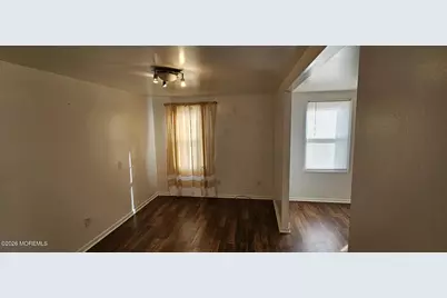 402 W Green Street W, Millville, NJ 08332 - Photo 3