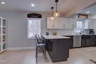 23 Livingston Ln, Manalapan Township, NJ 07726 - Photo 15