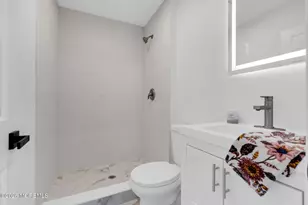 109 Throckmorton Ln, Old Bridge Township, NJ 08857 - Photo 11