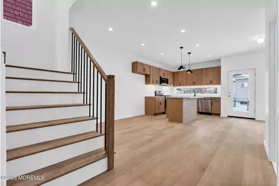 211 De Witt Avenue, Asbury Park, NJ 07712 - Photo 3