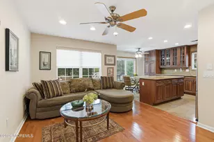 23 Pine Hollow Ln, Lakewood, NJ 08701 - Photo 9