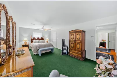 639 Tennent Road, Manalapan Township, NJ 07726 - Photo 35